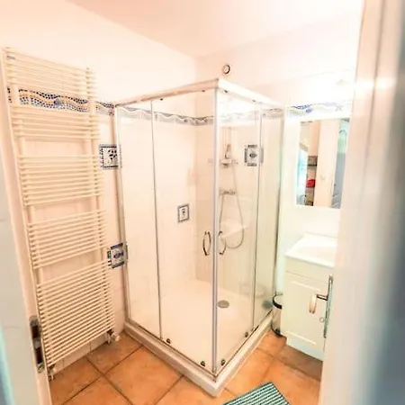 180m2, Piscine Chauffee, Spa Et Foret