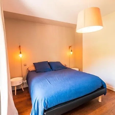 180m2, Piscine Chauffee, Spa Et Foret Villa